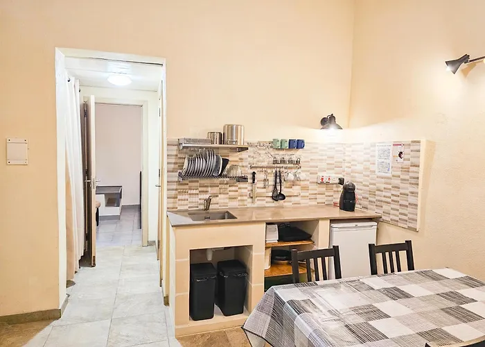 Valletta Main Street Apartment