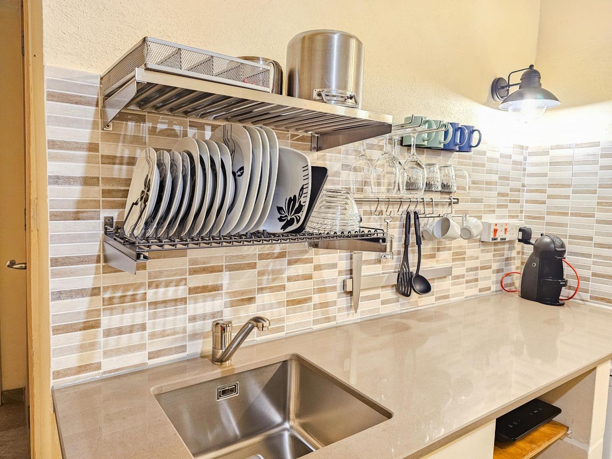 Main Street Apartment *